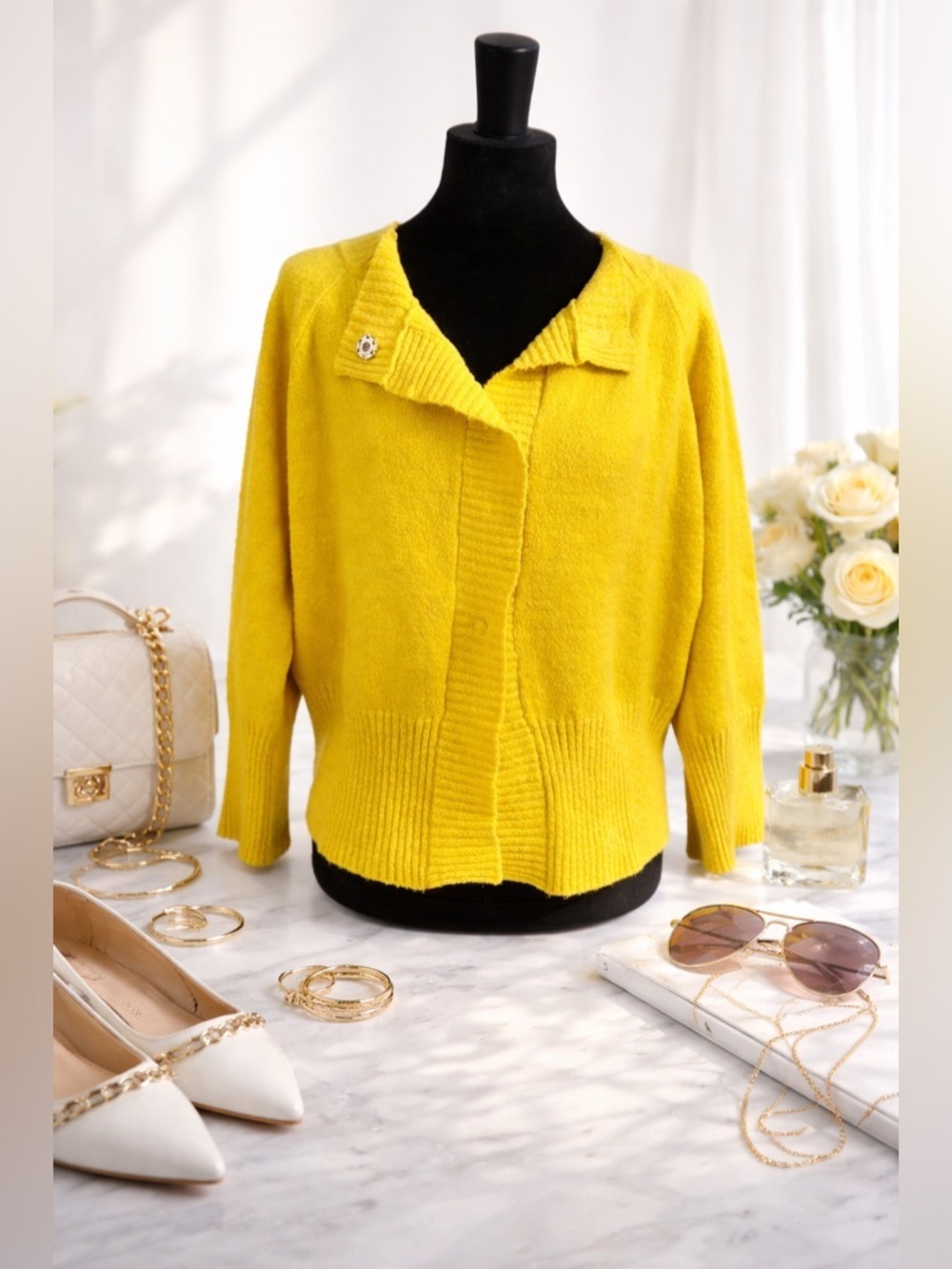 Kurt by Kurt Geiger Yellow Knit Cardigan Sweater Made in Italy Size Small